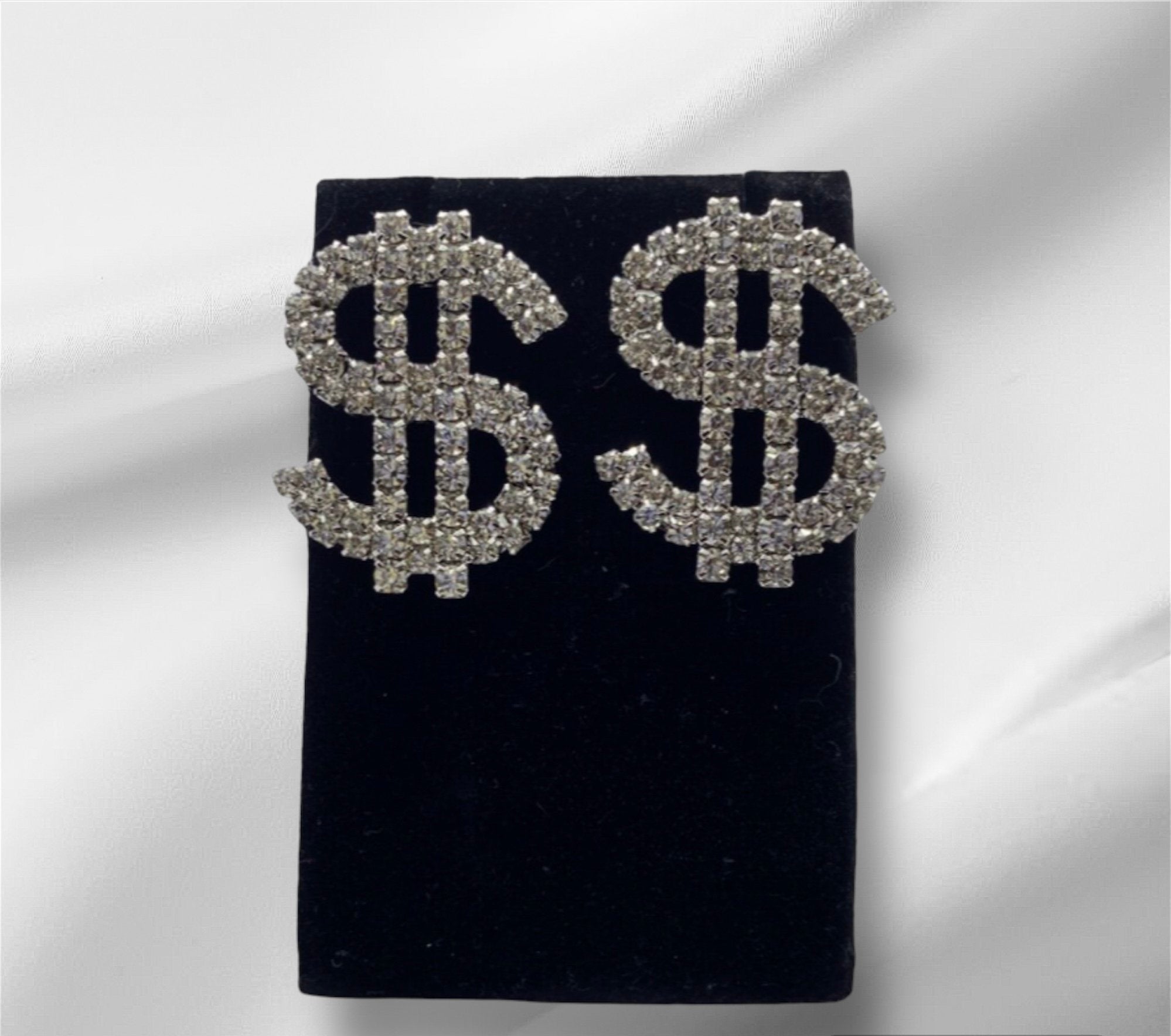 Money Talk$